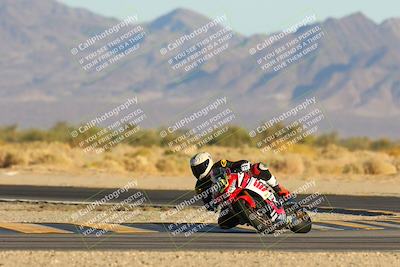 media/Jan-11-2025-CVMA (Sat) [[ddeb3f563a]]/Race 13-Amateur Supersport Open/